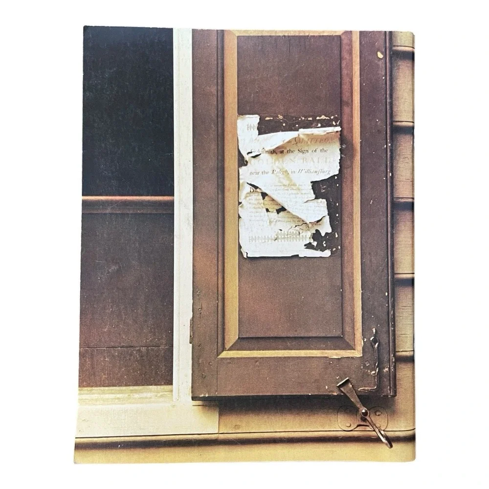 A Window On‎ Williamsburg Bicentennial Edition Softcover